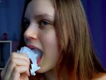 xiaobrunscheen chaturbate stream image