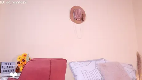 annie22love stripchat stream image