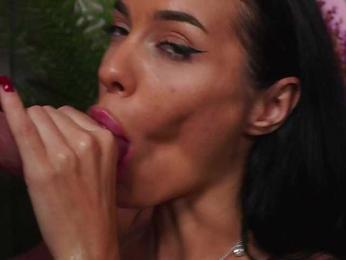 katyerave bongacams stream image