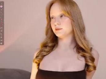 cute_shine chaturbate stream image