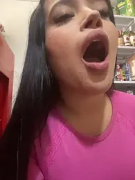 Sara_fun stripchat stream image