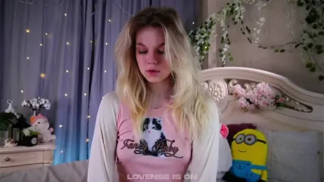 EdlinAlliston stripchat stream image