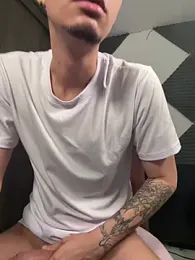 bigryann23 stripchat stream image