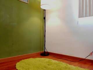 karlyee camsoda stream image