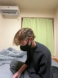 UKI06 stripchat stream image