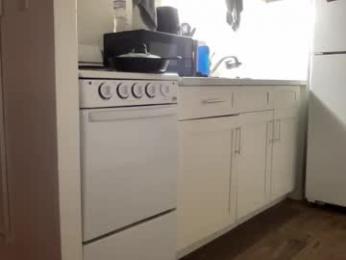 brokehungcollegeguy chaturbate stream image