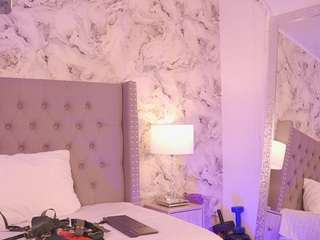 charlotte-harris camsoda stream image, 05.03.2026 04:00