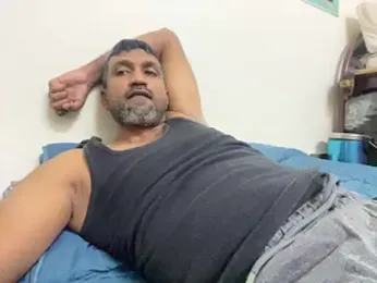 Black_Bull041988 stripchat stream image, 13.03.2026 17:30