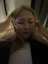 Aiko_Yumi stripchat stream image, 14.03.2026 16:20