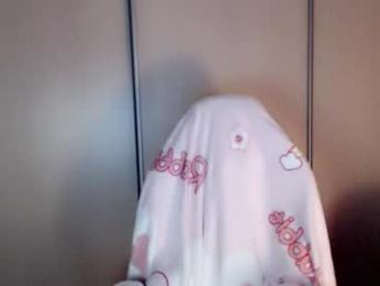 oh_pichuu chaturbate stream image