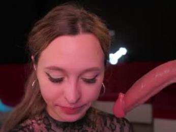 karolinedeep_love chaturbate stream image, 17.03.2026 00:00