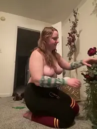 GingerSnap33 stripchat stream image