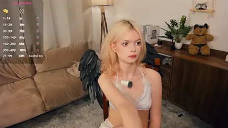 LaureMestler stripchat stream image