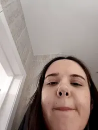 caressyourself stripchat stream image