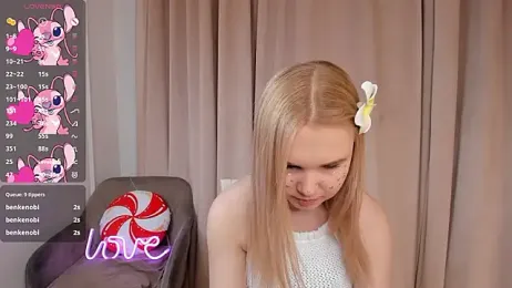 OdetteHarwick stripchat stream image