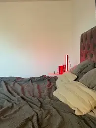 EllaMae stripchat stream image