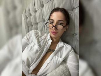 BabyDarii bongacams stream image