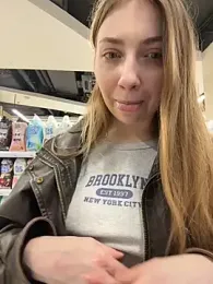 Sunny___Bunny stripchat stream image, 31.03.2026 13:10