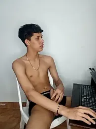 Alayn_sexy_ayes stripchat stream image