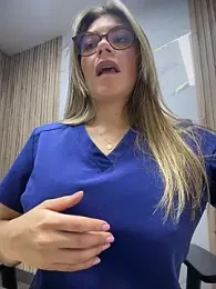 alicee16 stripchat stream image