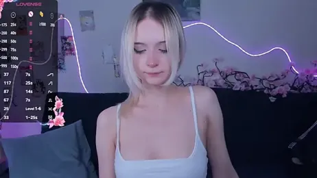 Megan--chan stripchat stream image