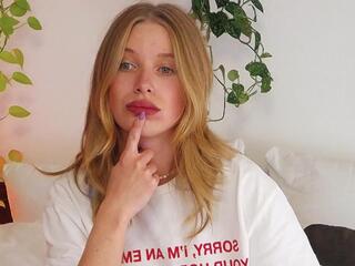 Emma Wilde flirt4free stream image, 03.04.2026 02:00