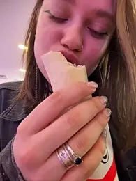 lucy-joy stripchat stream image, 03.04.2026 09:10