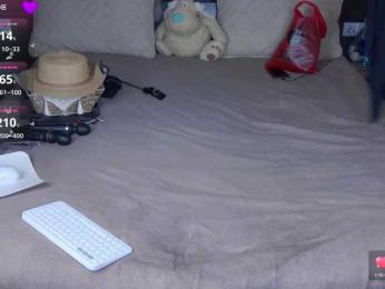 FLUFFY_BEAUTY bongacams stream image