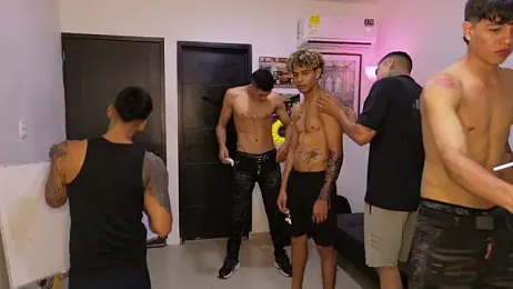 Voyeurism_guyss stripchat stream image