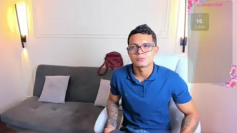 Paradise_boy_s stripchat stream image