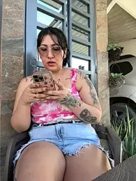 You-kitty2025 stripchat stream image