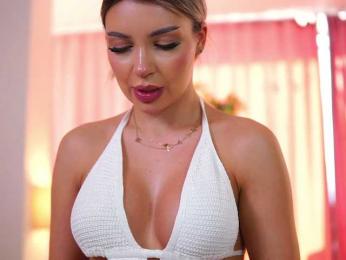 ArtTeasee bongacams stream image