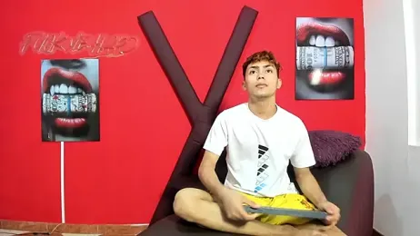 VERY_HOT_GUYS stripchat stream image