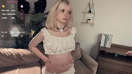 LaureMestler stripchat stream image