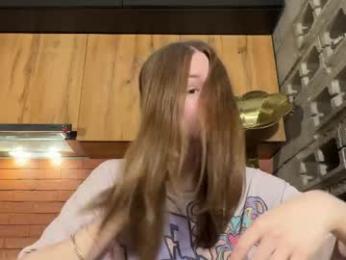 nloraaa chaturbate stream image