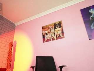 girl-hotbicth camsoda stream image