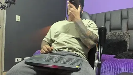 Lyon_vach stripchat stream image, 17.04.2026 00:50