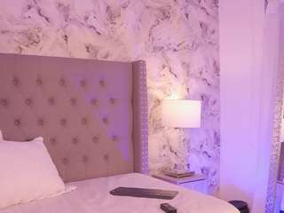 charlotte-harris camsoda stream image, 19.04.2026 02:20