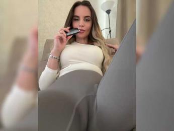 LedyMiya bongacams stream image, 20.04.2026 02:00