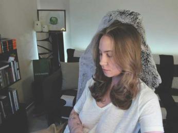 Adamova_Eva bongacams stream image, 01.02.2025 13:30