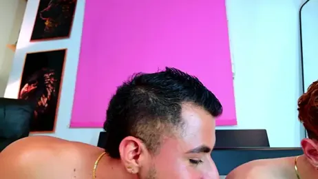 Juan_Castano stripchat stream image, 26.04.2026 21:40