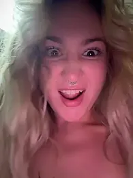 Rimmahottes stripchat stream image, 03.05.2026 00:00