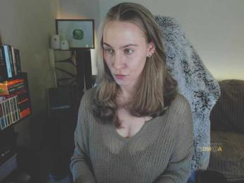 Adamova_Eva bongacams stream image, 17.03.2025 18:30