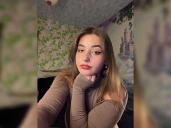 little-devil bongacams stream image