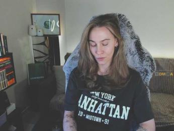 Adamova_Eva bongacams stream image, 21.03.2025 19:20