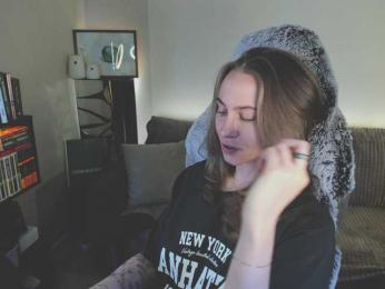 Adamova_Eva bongacams stream image, 21.03.2025 19:20