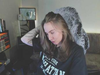 Adamova_Eva bongacams stream image, 21.03.2025 19:20