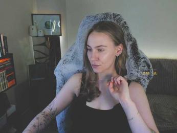 Adamova_Eva bongacams stream image, 21.03.2025 19:20