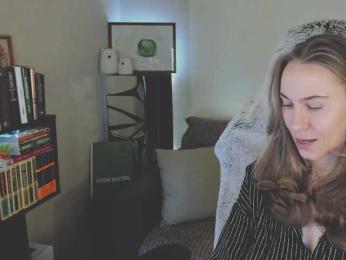 Adamova_Eva bongacams stream image, 22.03.2025 18:10