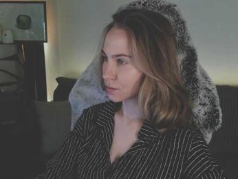 Adamova_Eva bongacams stream image, 22.03.2025 18:10